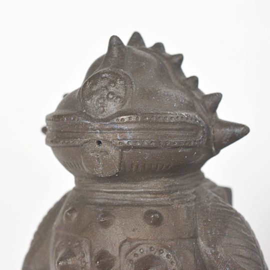 ともだち初号機 焼締 | 多肉植物・特別な鉢の販売 | トーキー | TOKY