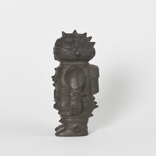 ともだち初号機 焼締 | 多肉植物・特別な鉢の販売 | トーキー | TOKY