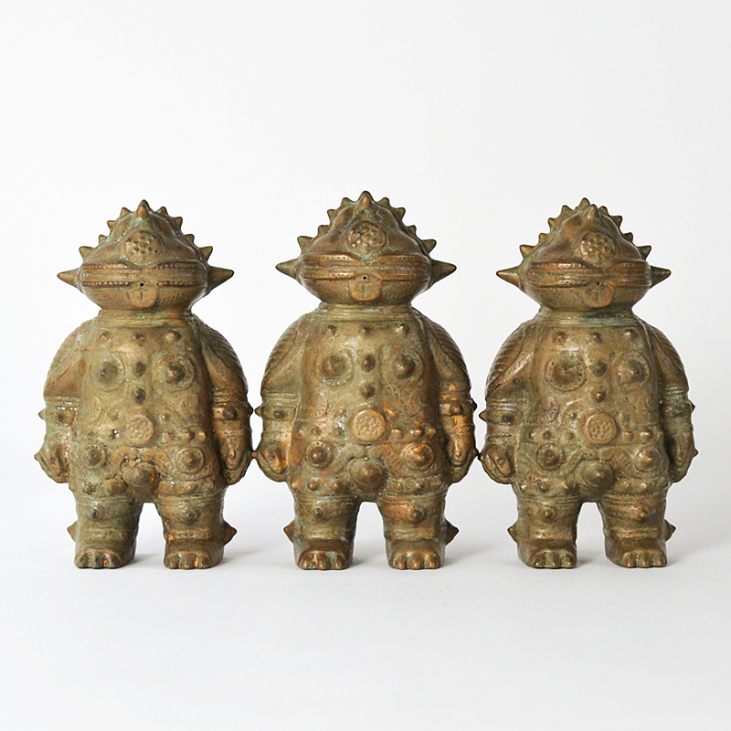 アンティーク　錆びた入れ物　大中小3個　入れ子式　 錆色 アンティーク 錆びた入れ物 大中小3個 入れ子式 錆色 アンティーク