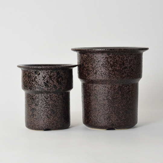 右側がMサイズ、左側がSサイズ、