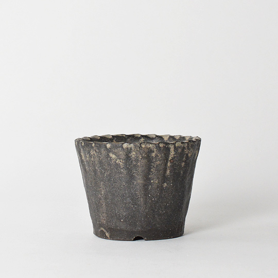 Variant Basic Pot S (Matte Black) | 多肉植物・特別な鉢の販売